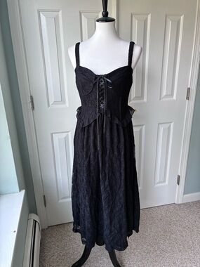 Whimsygoth LULUS Romantic Option Black Lace Corset Midi Dress Size M NWT